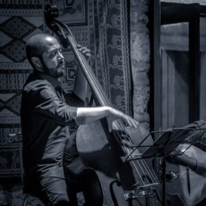 Leste Sibela - Jazz Manouche: Estigia Oseguere - Violin, Jorge Retana - Guitarra, Jesus Lara - Contrabajo